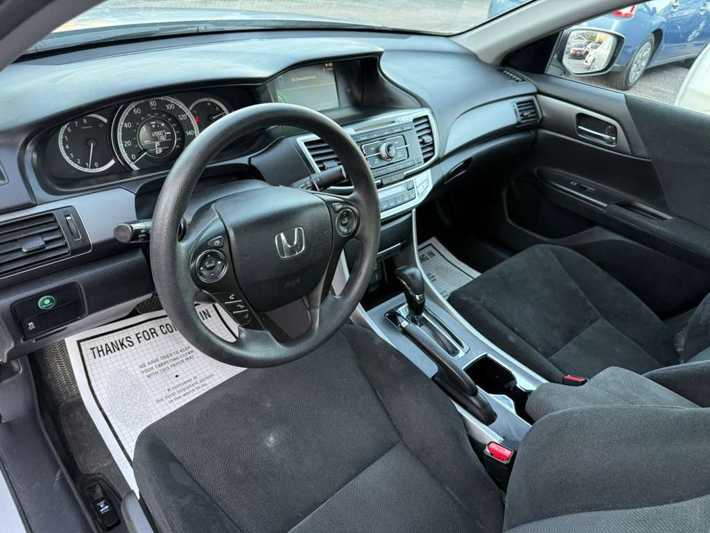 2013 Honda Accord Image 11