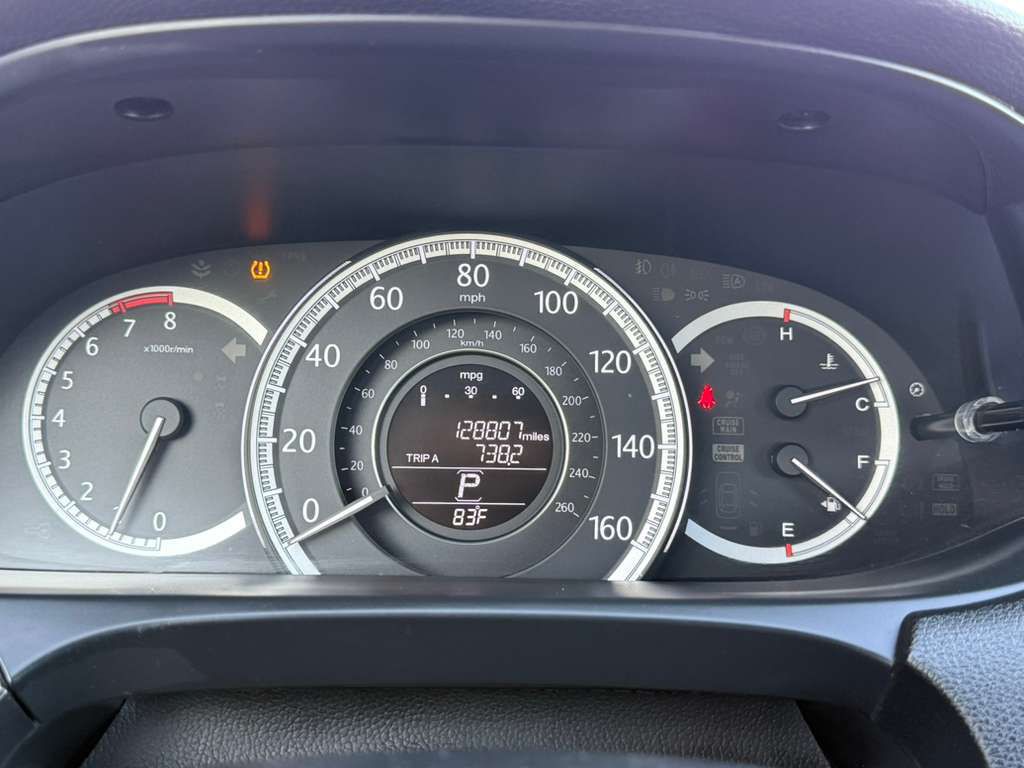2013 Honda Accord Image 12