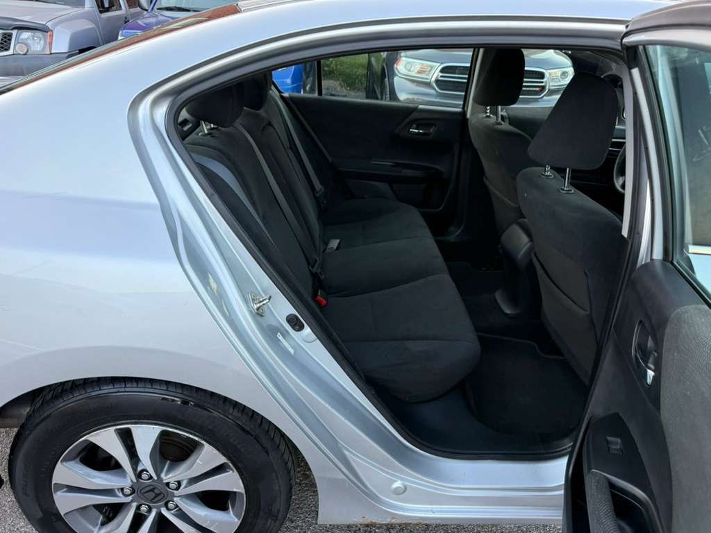 2013 Honda Accord Image 20