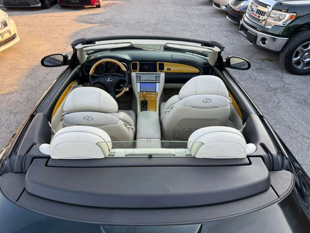 2002 Lexus SC Image 15