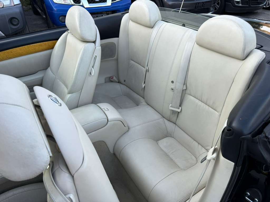 2002 Lexus SC Image 26