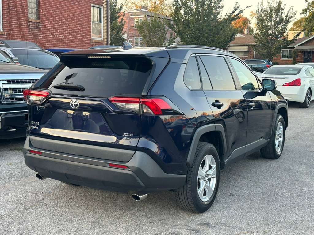 2020 Toyota Rav4 Image 6