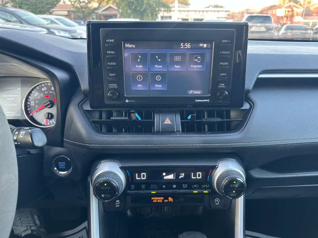 2020 Toyota Rav4 Image 17