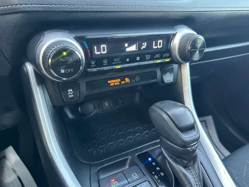 2020 Toyota Rav4 Image 19