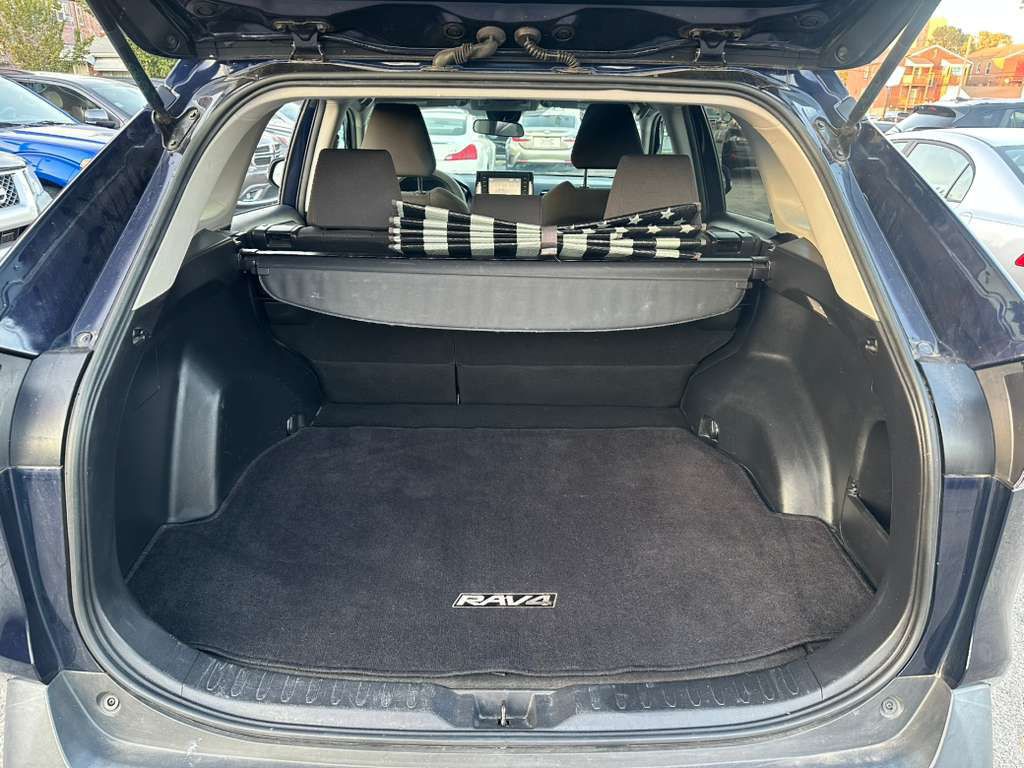 2020 Toyota Rav4 Image 22