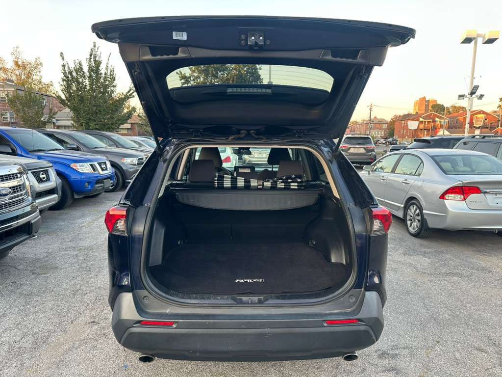 2020 Toyota Rav4 Image 23