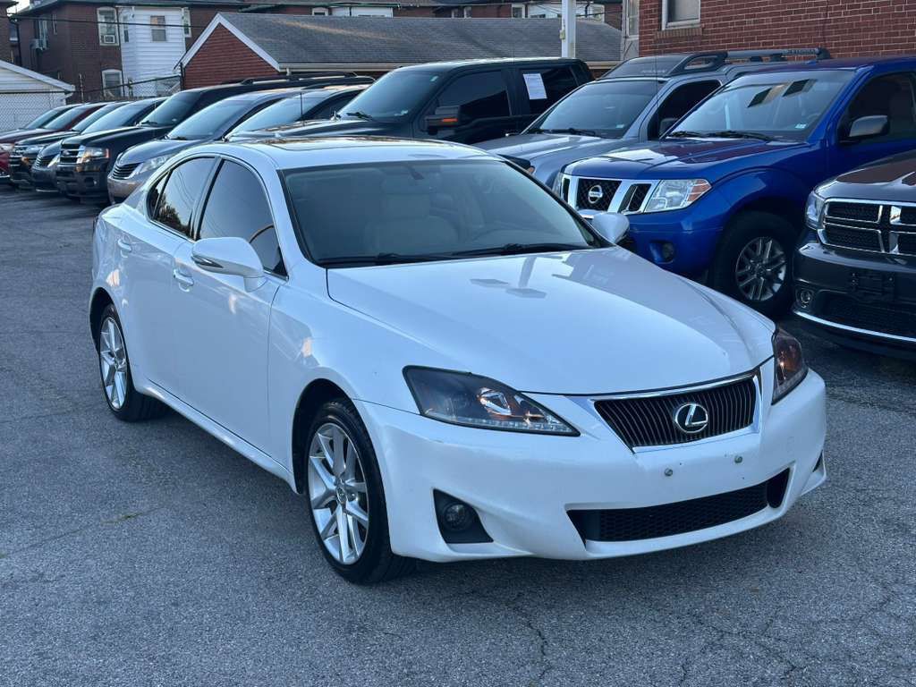 2013 Lexus IS Image 1