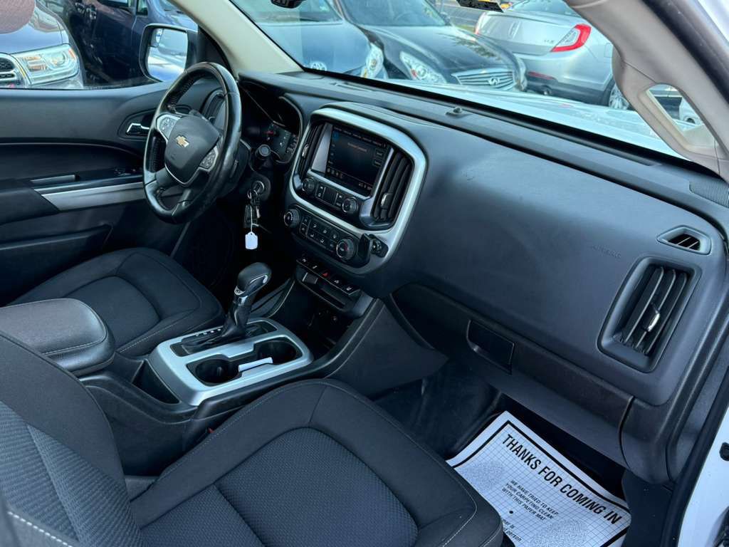 2022 Chevrolet Colorado Image 22