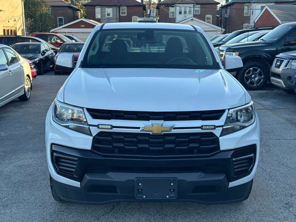 2022 Chevrolet Colorado Image 2