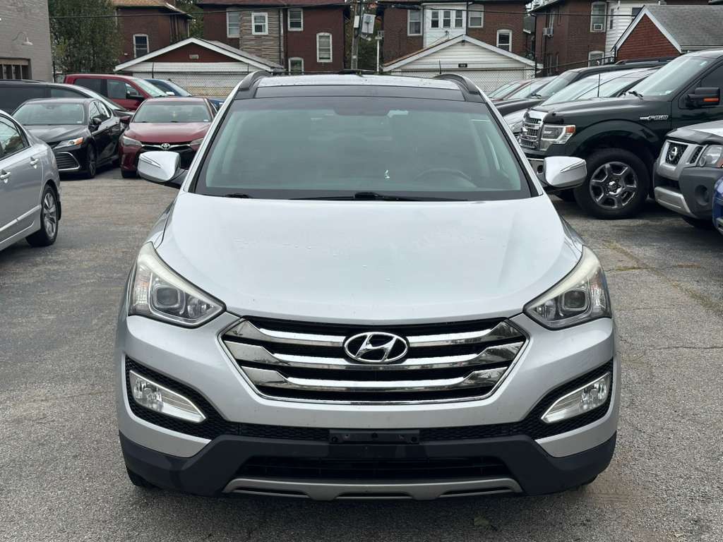 2014 Hyundai Santa Fe Sport Image 2