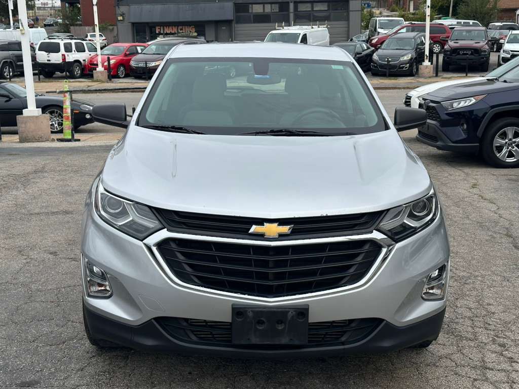 2019 Chevrolet Equinox Image 2