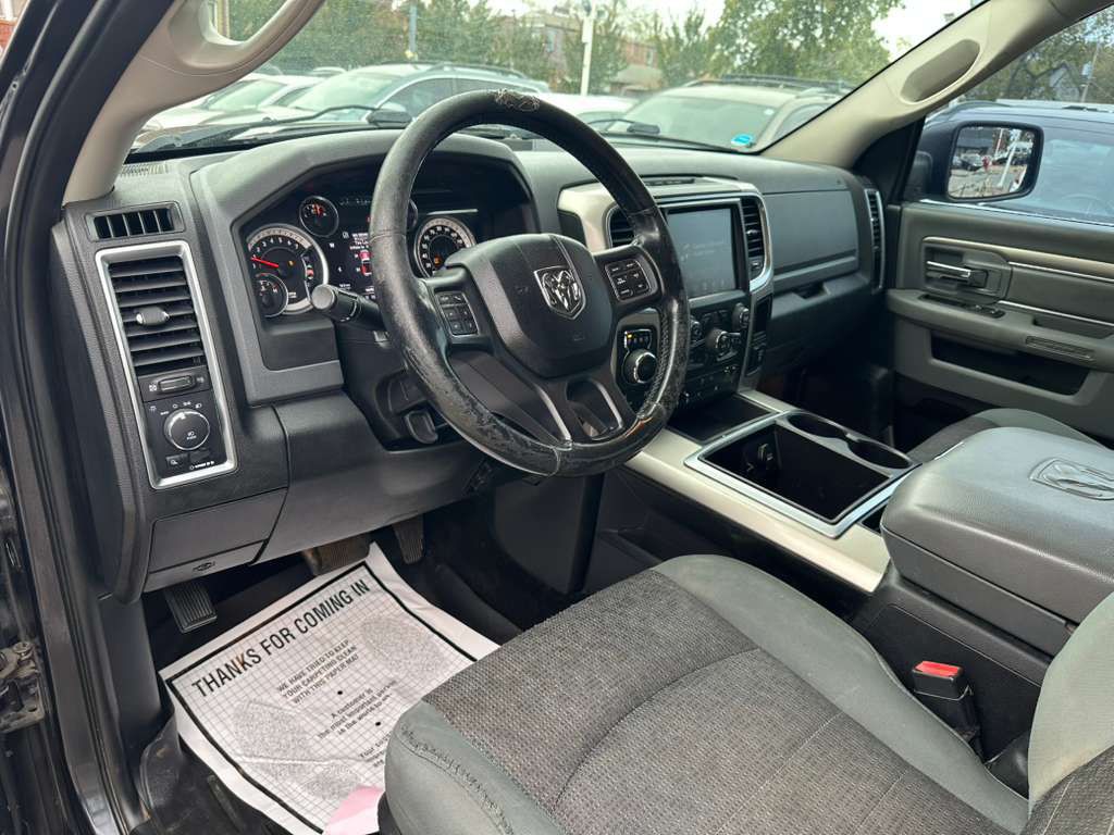 2015 RAM 1500 Image 11