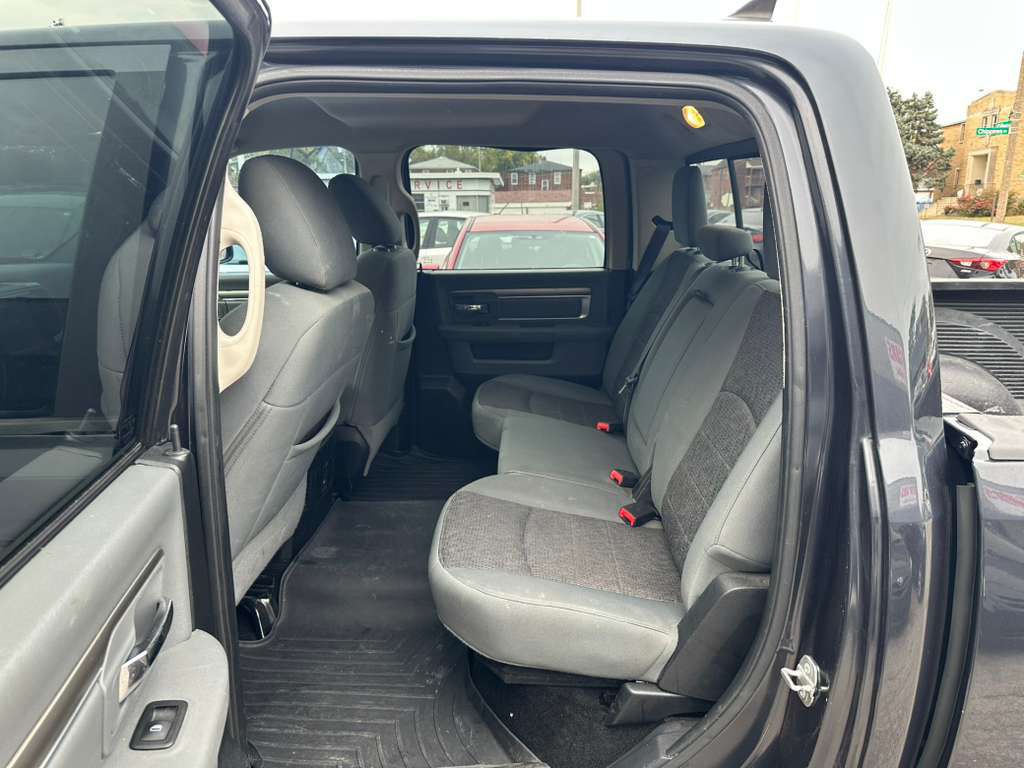 2015 RAM 1500 Image 22