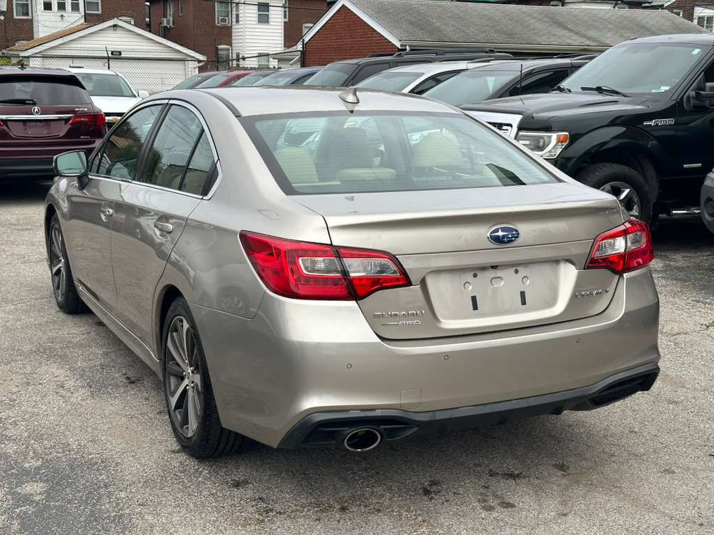 2019 Subaru Legacy Image 7