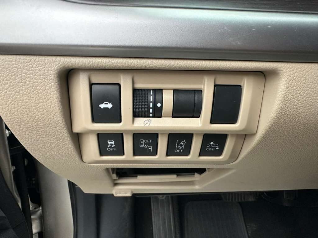 2019 Subaru Legacy Image 21