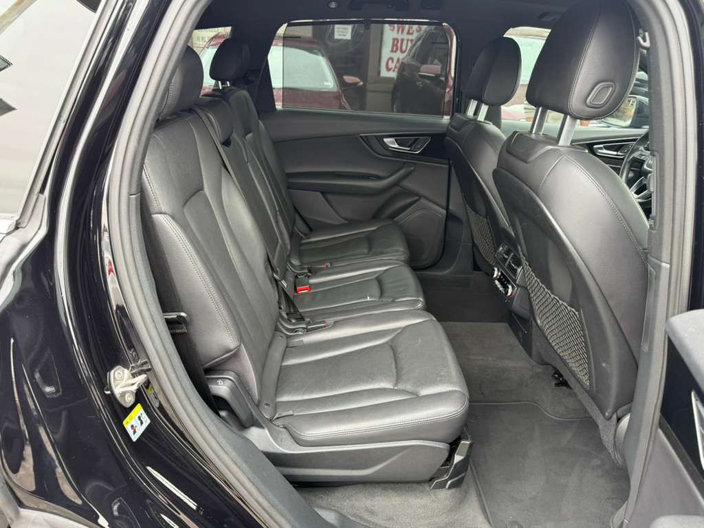 2017 Audi Q7 Image 24