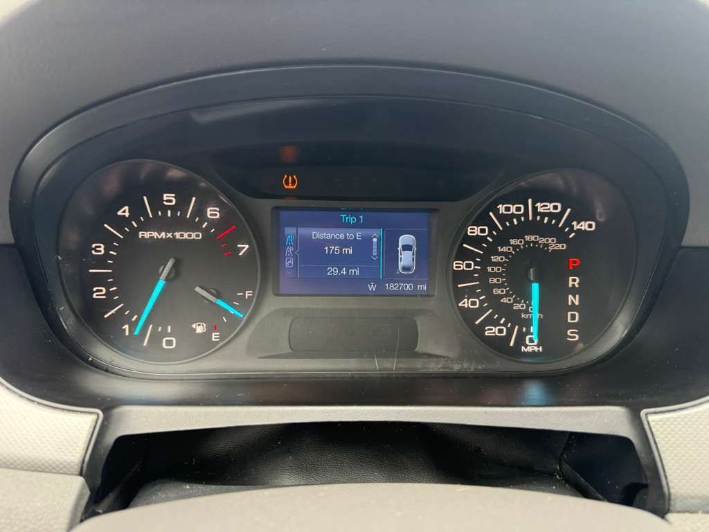 2014 Ford Edge Image 15