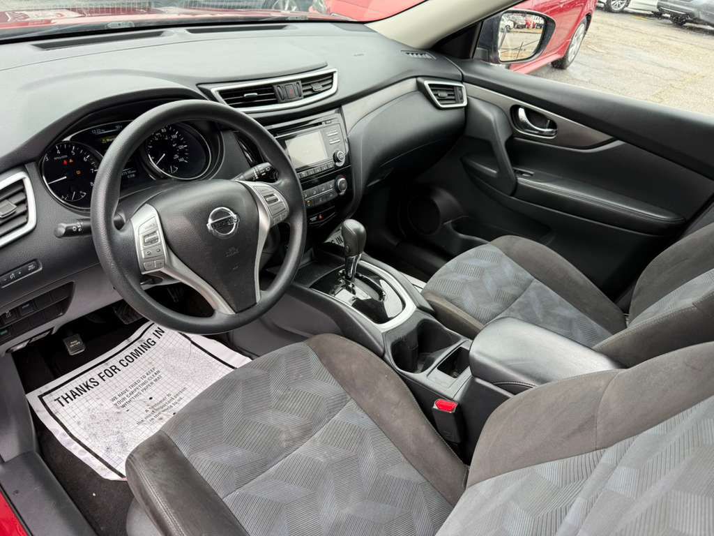 2016 Nissan Rogue Image 13