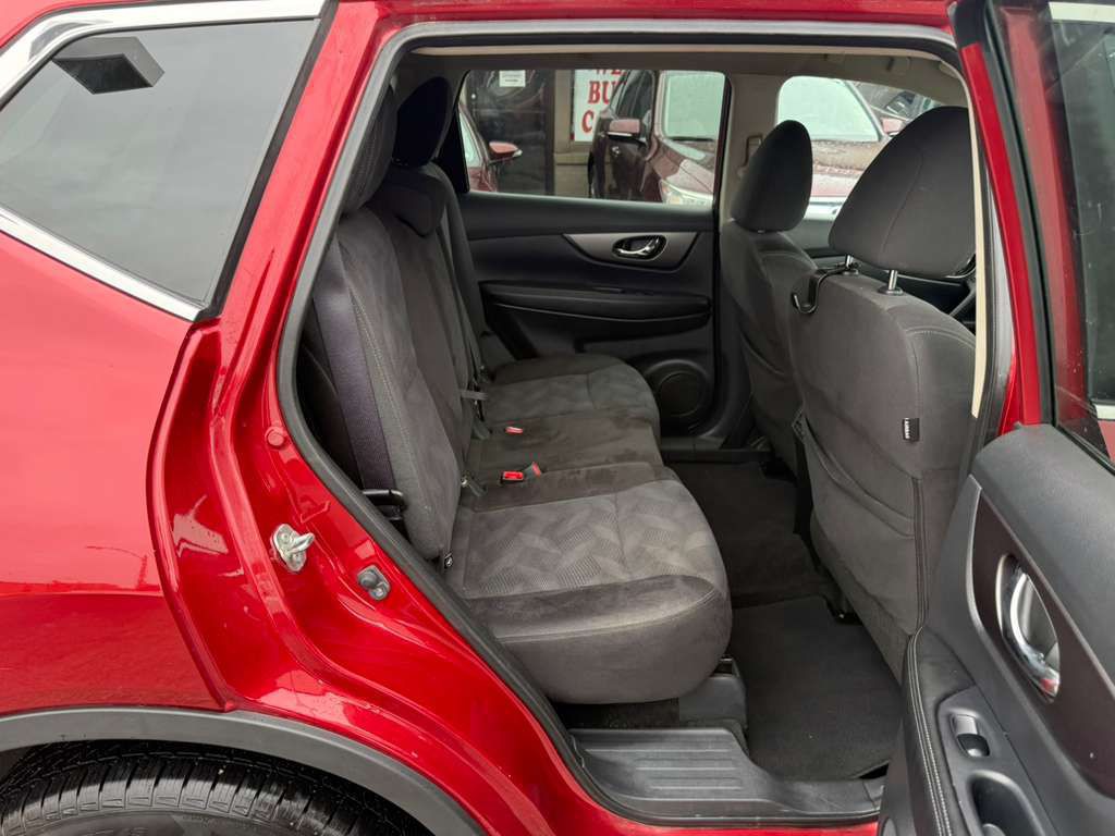 2016 Nissan Rogue Image 20