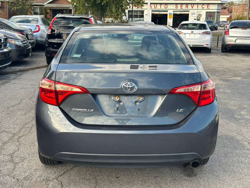 2017 Toyota Corolla Image 7