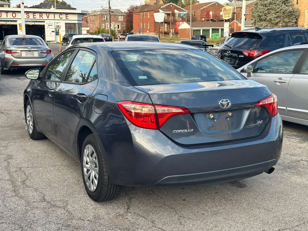 2017 Toyota Corolla Image 8