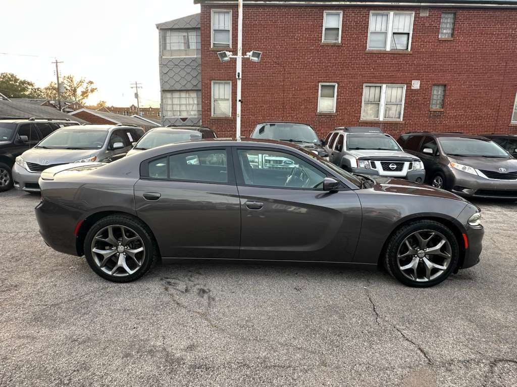 2016 Dodge Charger Image 4