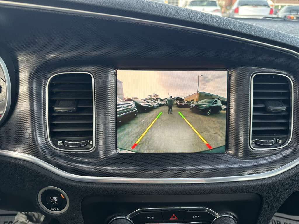 2016 Dodge Charger Image 17