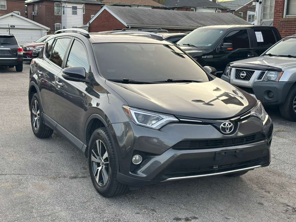 2016 Toyota Rav4 Image 1