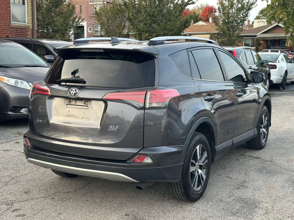 2016 Toyota Rav4 Image 6