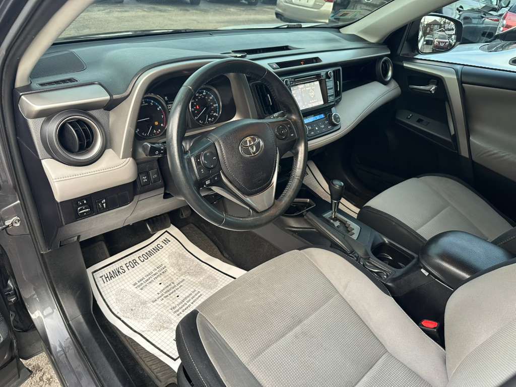 2016 Toyota Rav4 Image 11