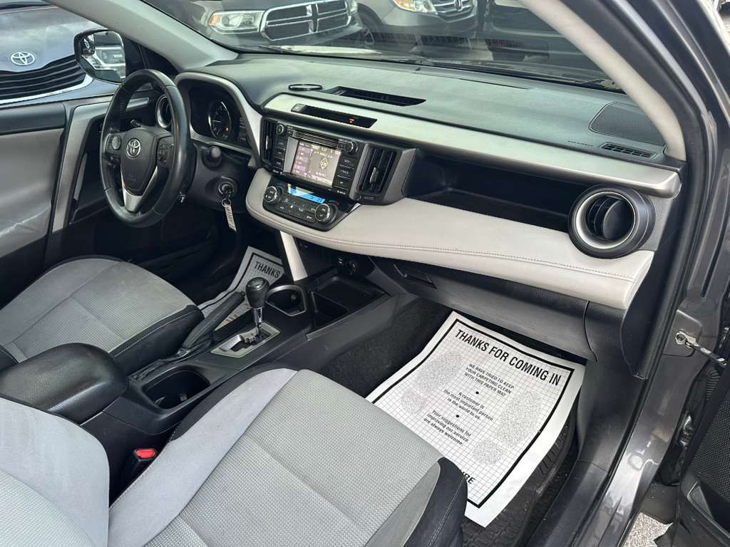 2016 Toyota Rav4 Image 13