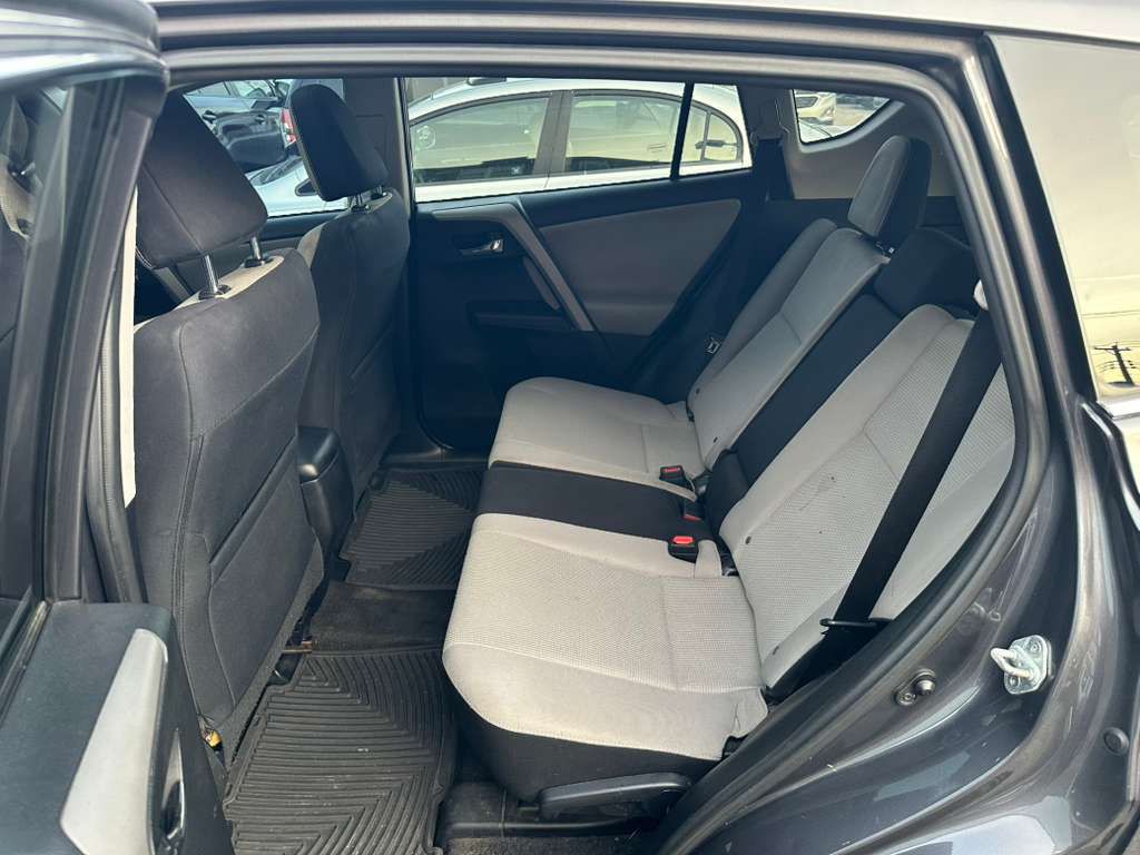 2016 Toyota Rav4 Image 21