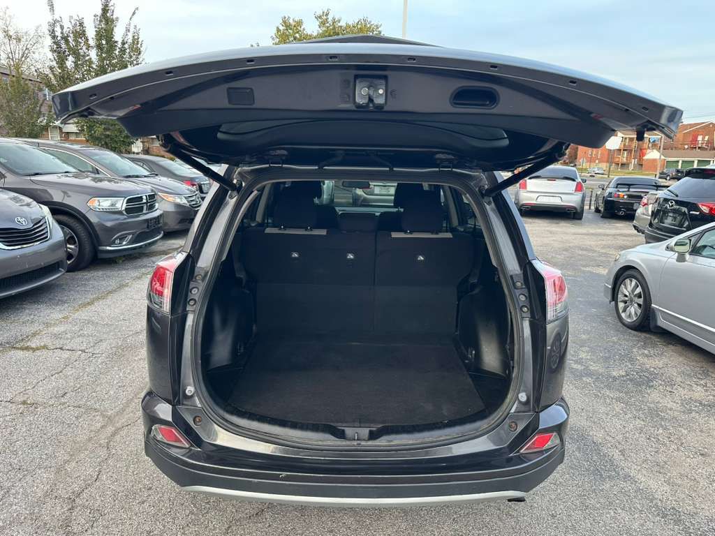 2016 Toyota Rav4 Image 22