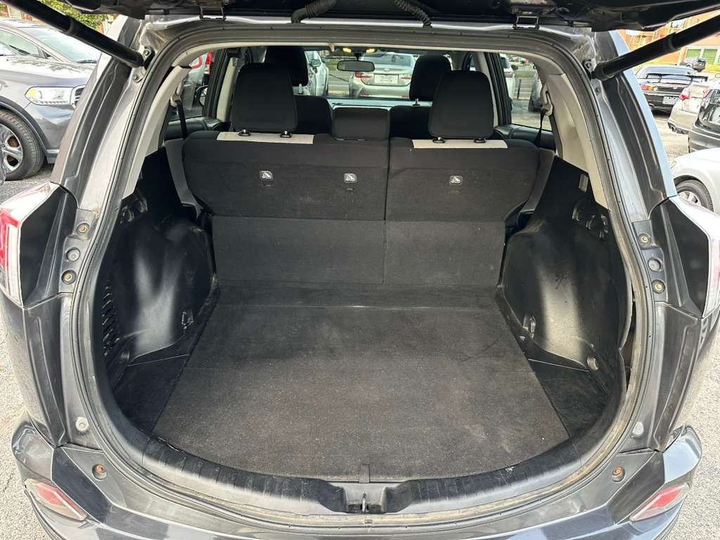 2016 Toyota Rav4 Image 23