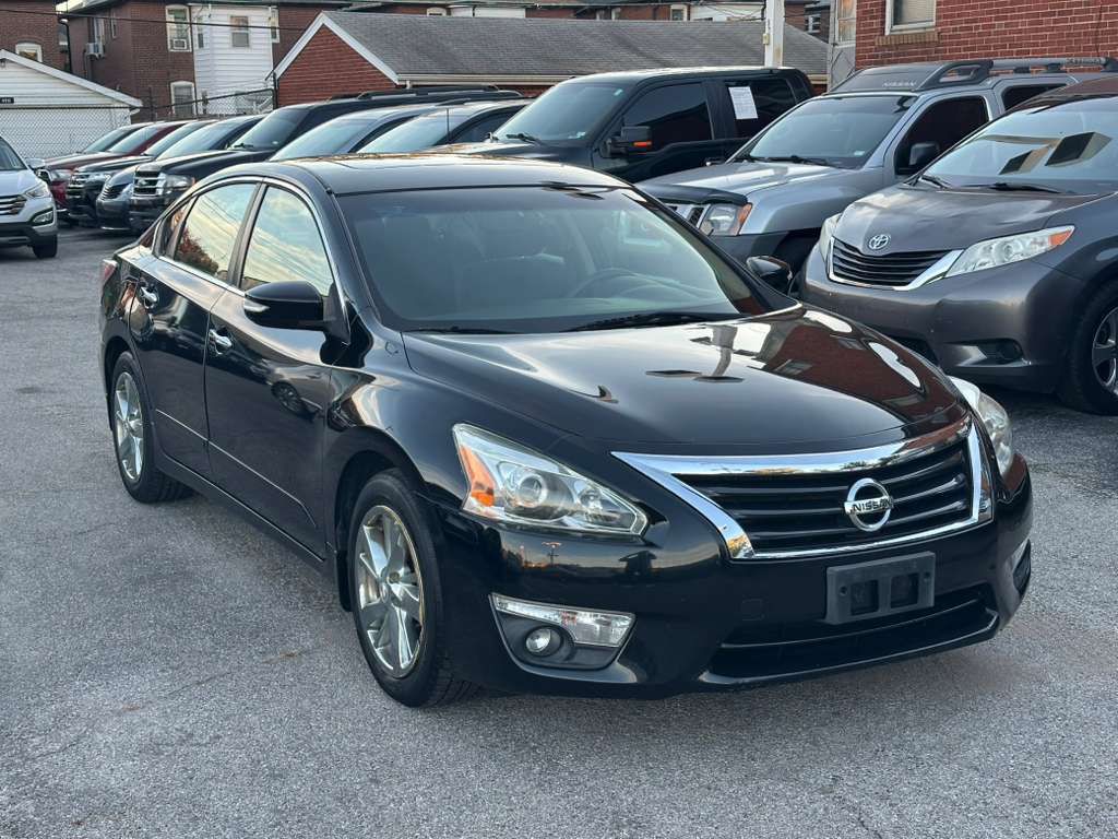 2014 Nissan Altima Image 1