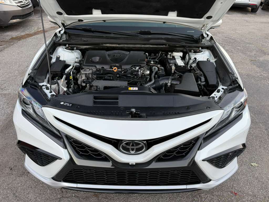 2021 Toyota Camry Image 25