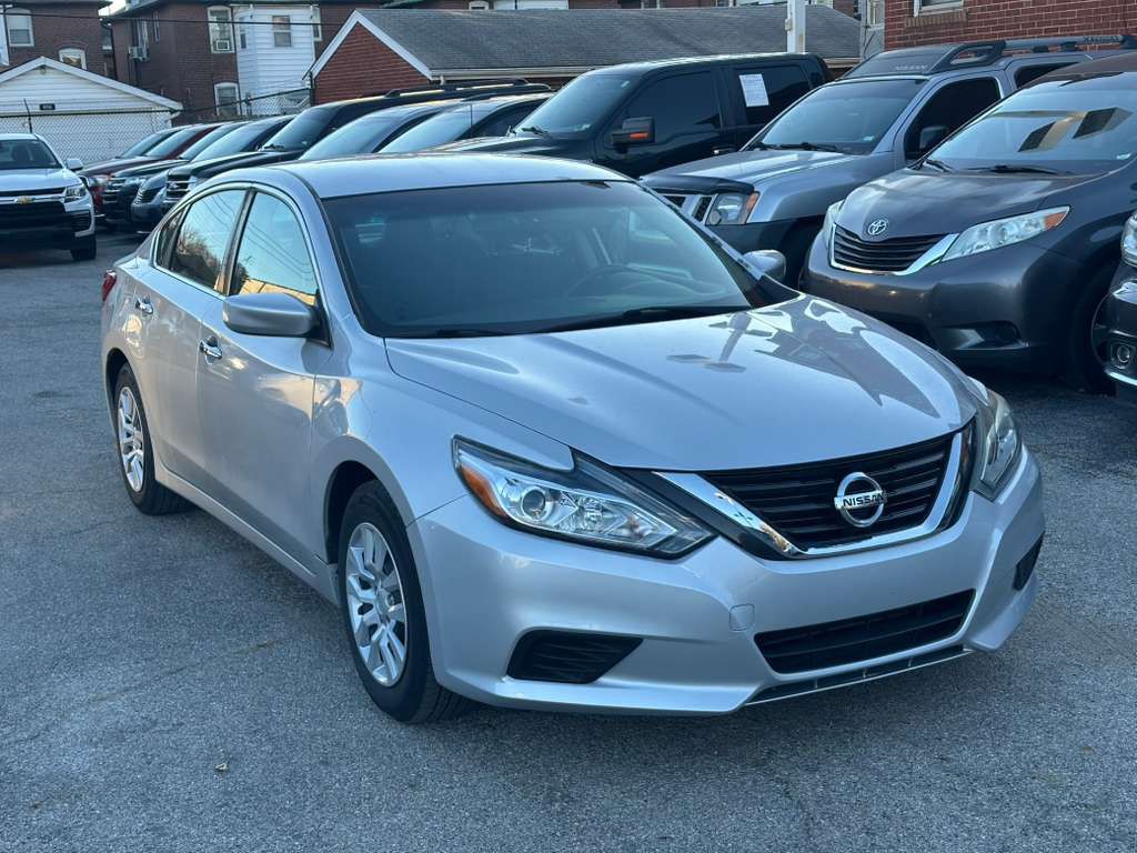 2016 Nissan Altima Image 1