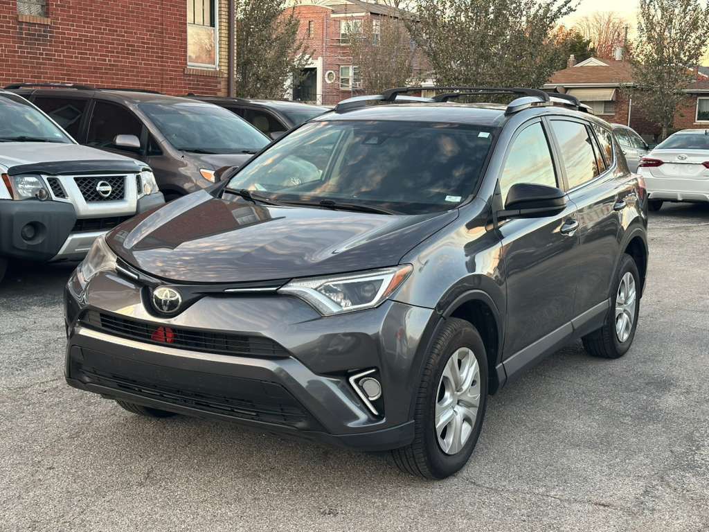 2018 Toyota Rav4 Image 3