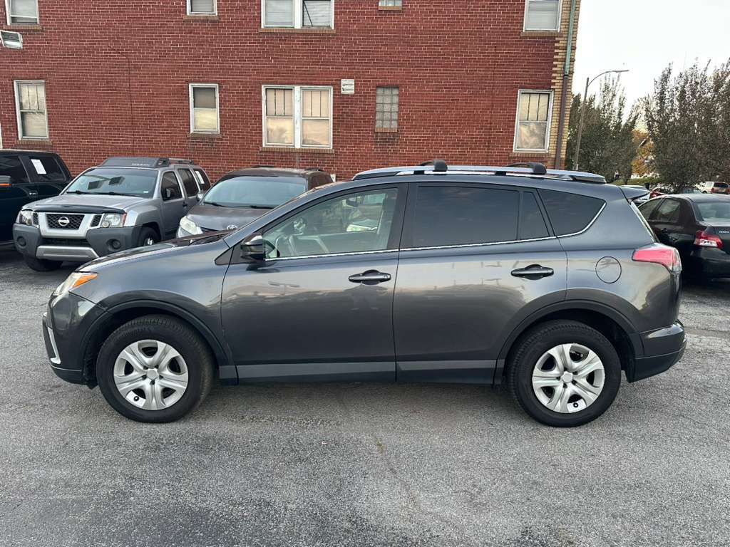 2018 Toyota Rav4 Image 5