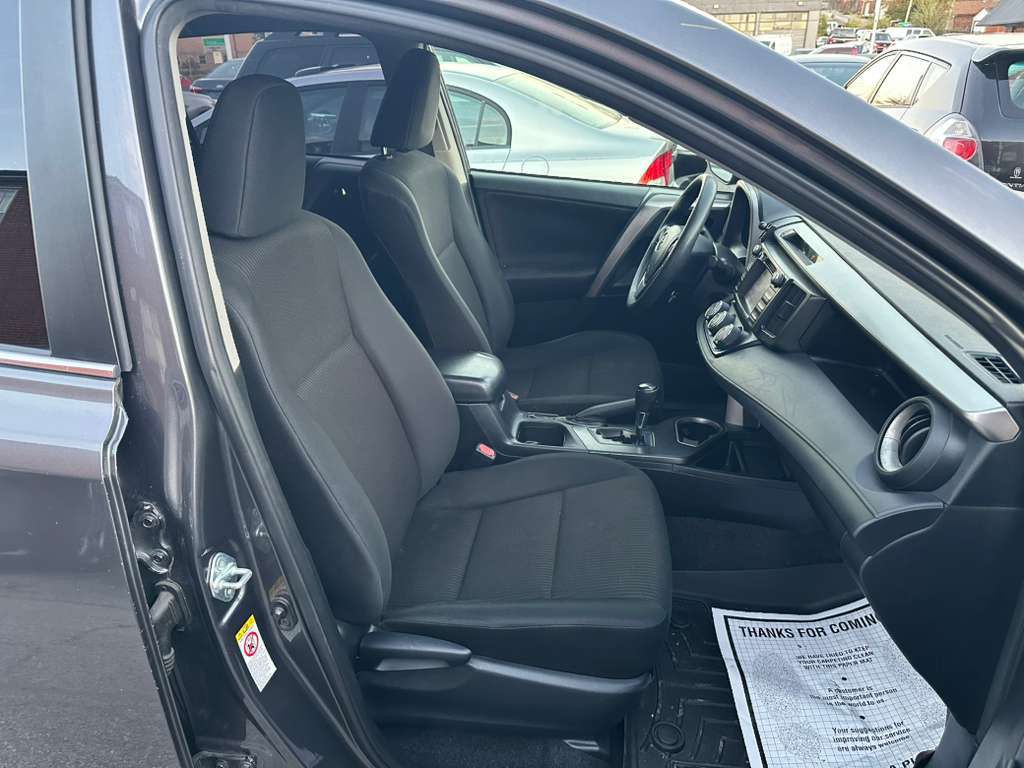 2018 Toyota Rav4 Image 12