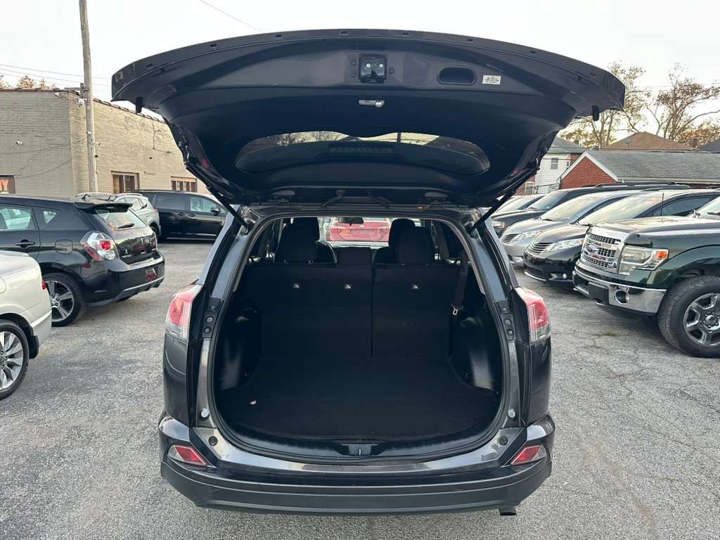 2018 Toyota Rav4 Image 23