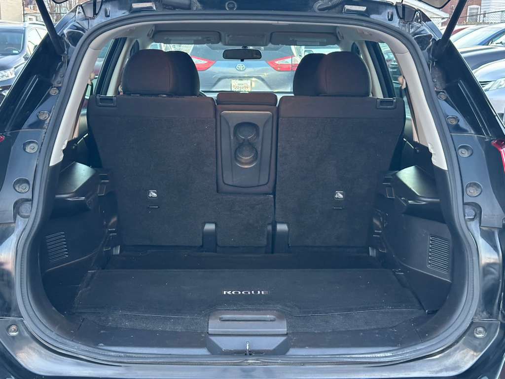 2017 Nissan Rogue Image 22