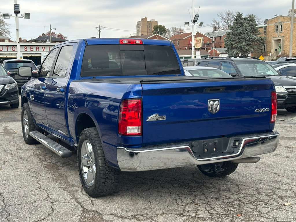 2015 RAM 1500 Image 7