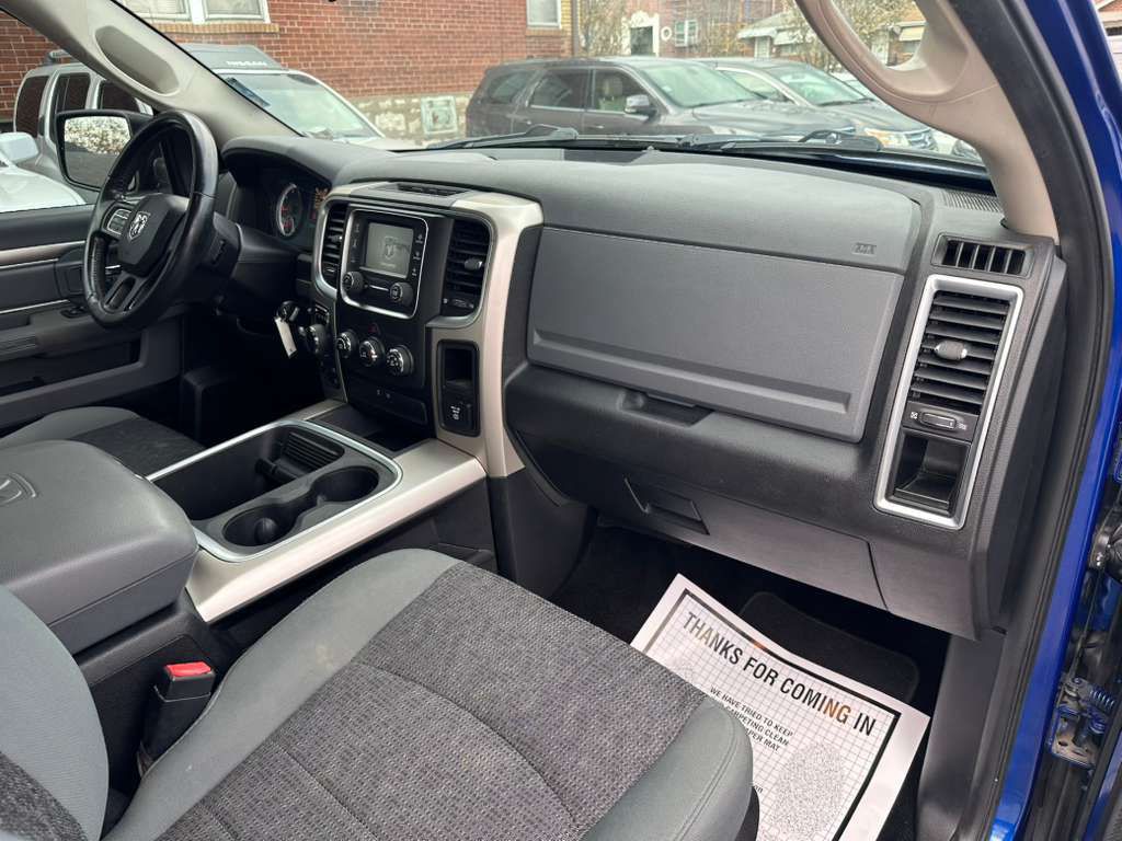 2015 RAM 1500 Image 13