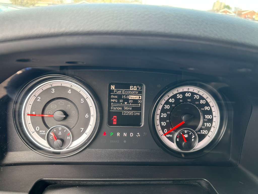 2015 RAM 1500 Image 15