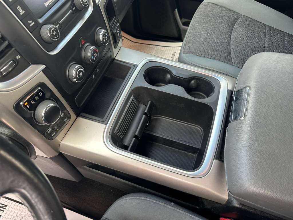 2015 RAM 1500 Image 18