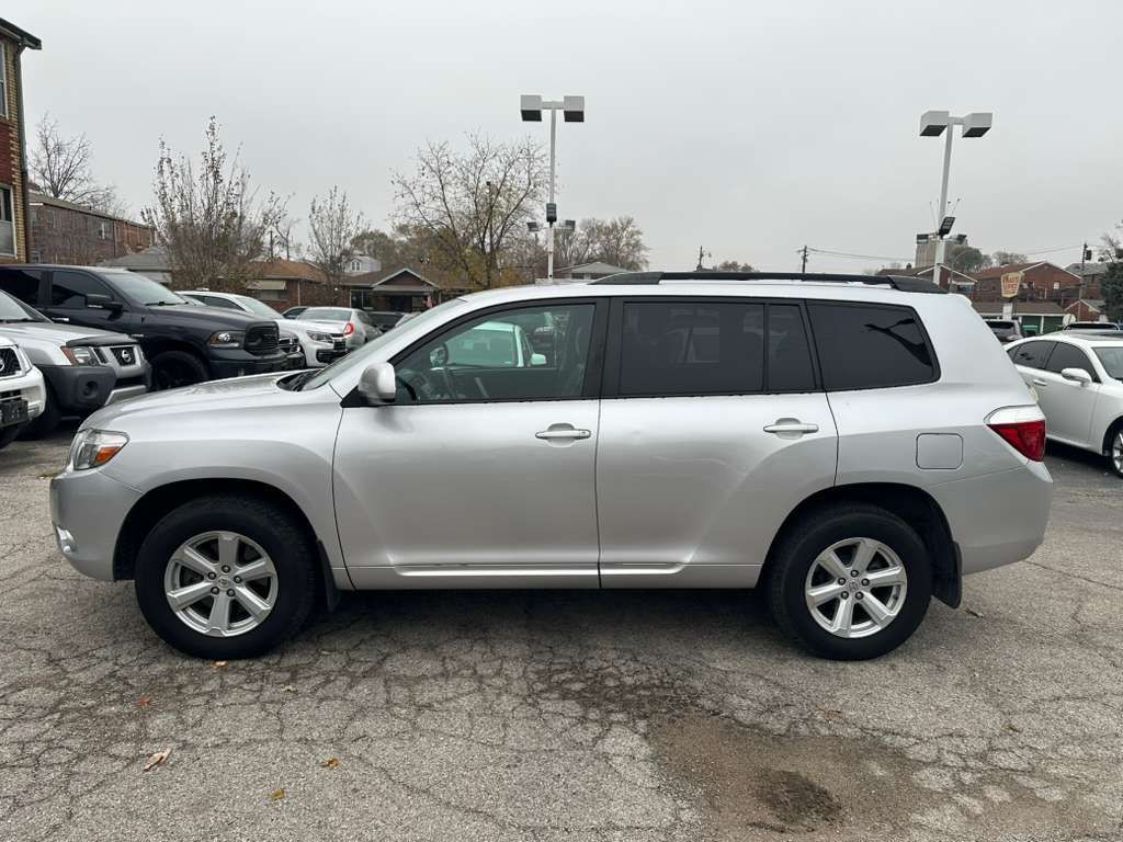2010 Toyota Highlander Image 5