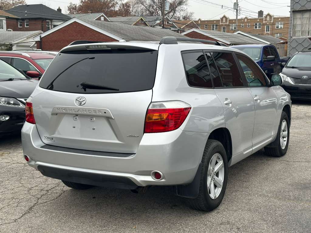 2010 Toyota Highlander Image 8