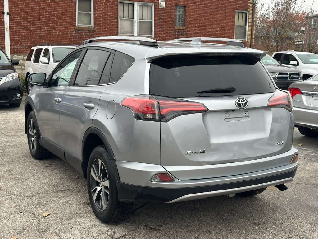 2018 Toyota Rav4 Image 6