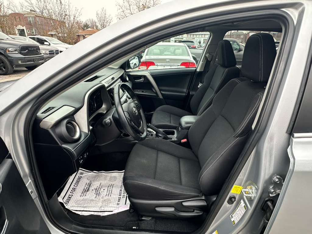 2018 Toyota Rav4 Image 10